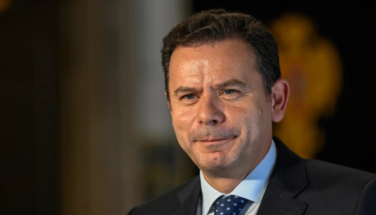 الرئاسة البرتغالية: تعيين لويس مونتينيغرو رئيسا للوزراء بعد فوز حزبه