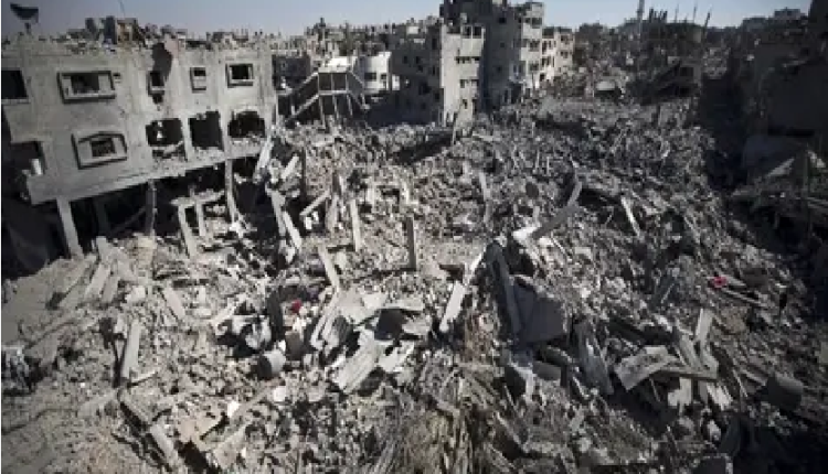 غزة.. حصيلة الشهداء ترتفع إلى 32ألف و705 شهيدا