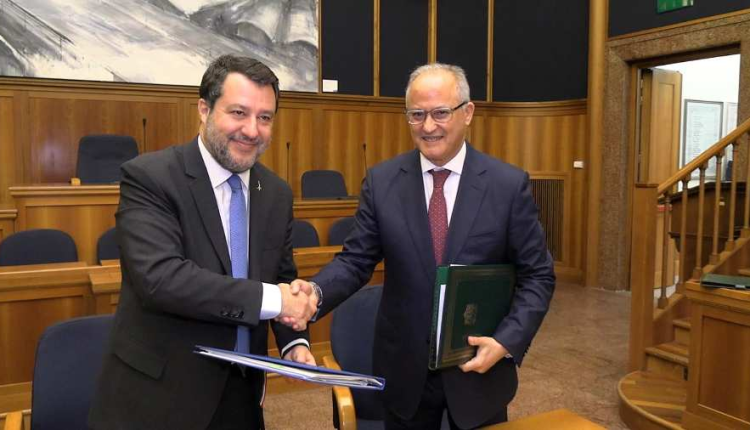 الخارجية المغربية: الاعتراف المتبادل برخصة السياقة بين المغرب وإيطاليا يهدف إزالة العقبات