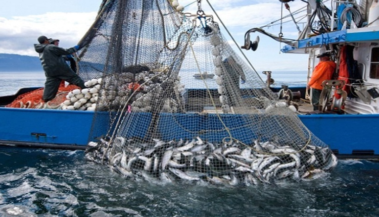 الحكومة المغربية تدعو الإتحاد الأوروبي بحماية الشراكة من المناورات