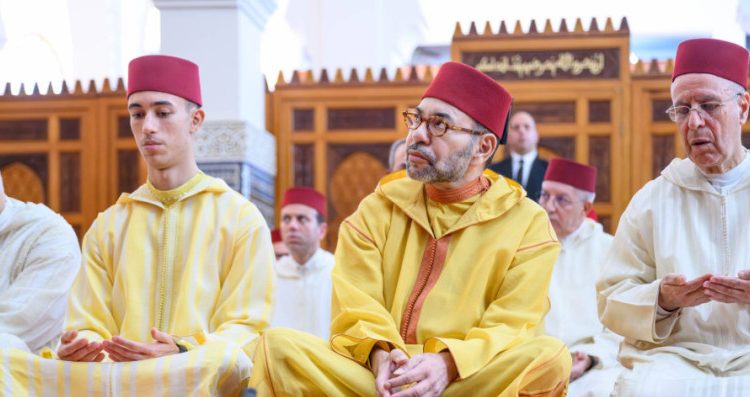 أمير المؤمنين يؤدي غدا الأربعاء صلاة عيد الفطر بالمسجد المحمدي بالدار البيضاء