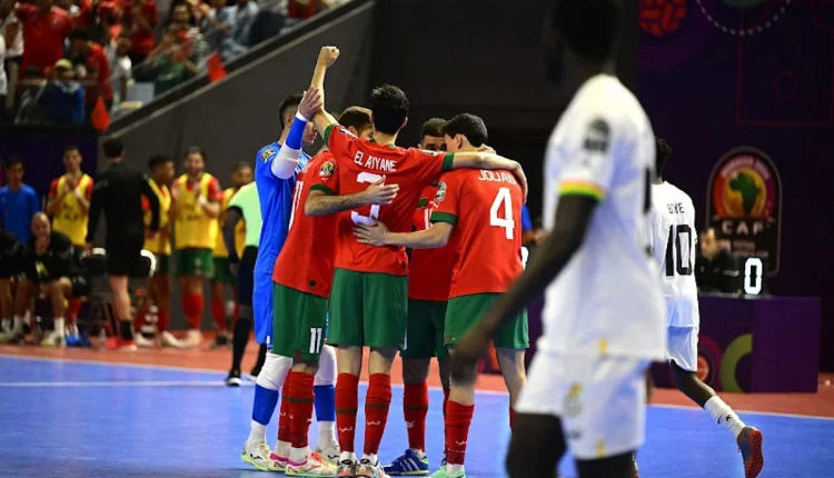 قدم الصالات..المنتخب المغربي يفوز باللقب الثالث على التوالي بفوزه على نظيره الأنغولي (5-1)