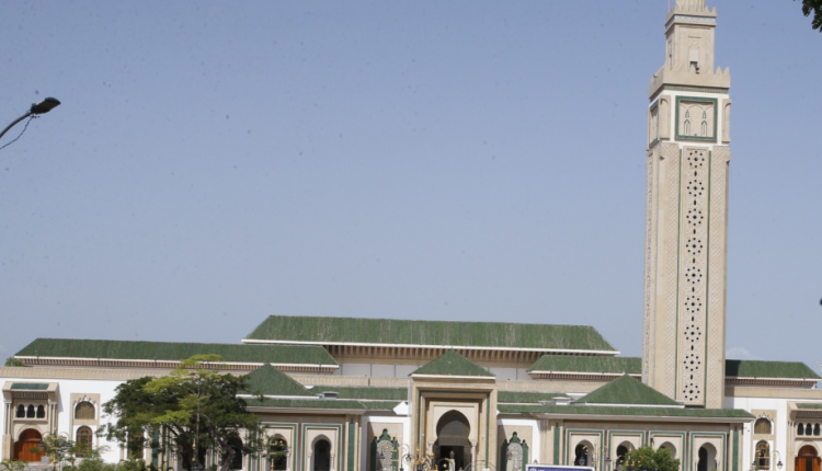 مسجد محمد السادس بأبيدجان معلمة لتكريس قيم التسامح والانفتاح (السيد رفقي)