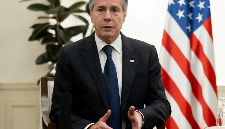 وزير الخارجية الامريكي : مصممون على التوصل الى وقف لإطلاق النار في غزة