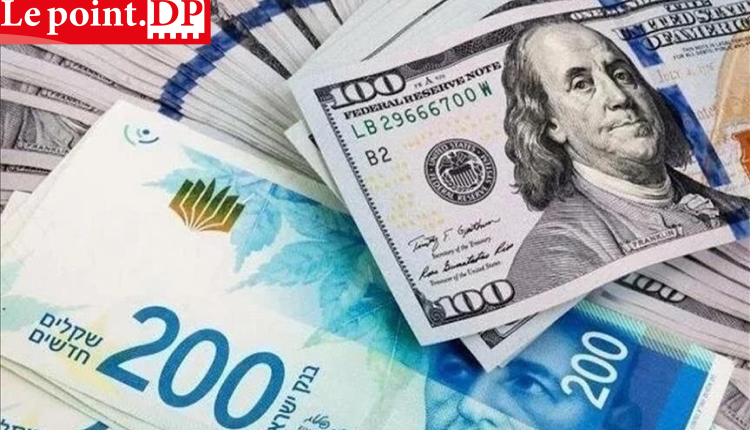 الشيكل الإسرائيلي ينخفض إلى أدنى مستوى له خلال 4 أسابيع مقابل الدولار