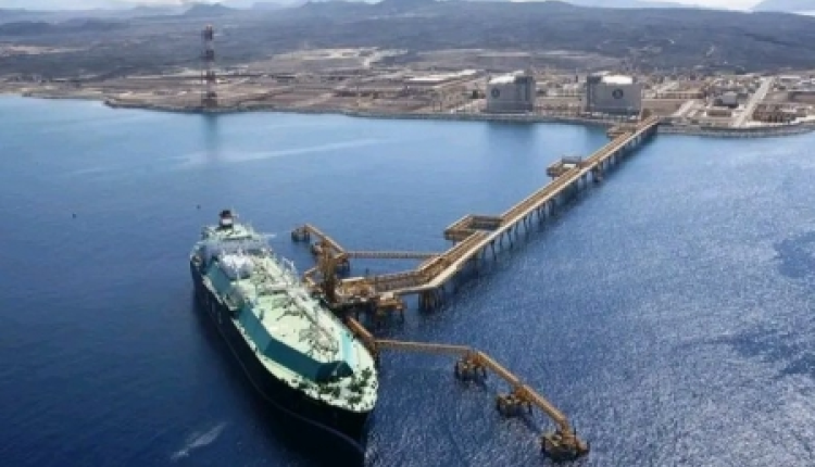 الحوثيون: لا يوجد اتفاق بشأن استئناف تصدير النفط في اليمن