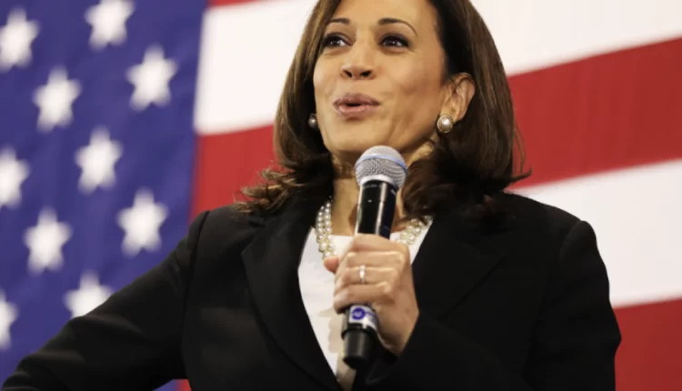 كامالا هاريس