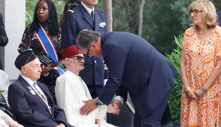 أخنوش يمثل الملك في حفل تخليد الذكرى الثمانين لإنزال بروفانس