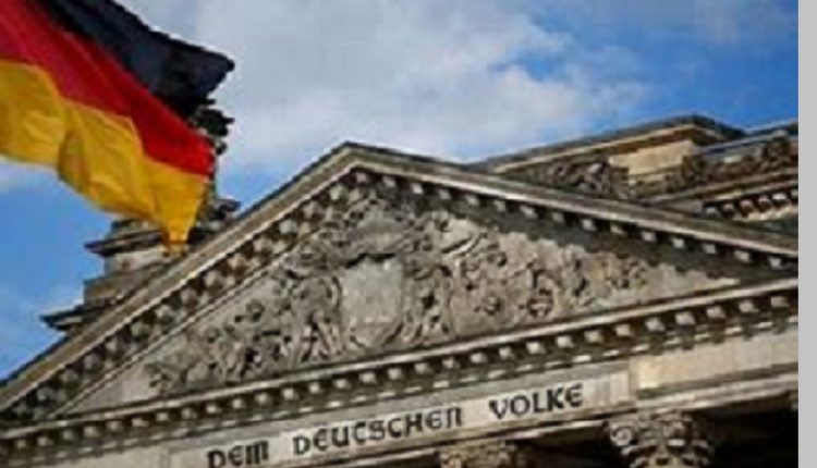 المحكمة العليا الألمانية تصادق على سجن سكرتير معسكر اعتقال نازي