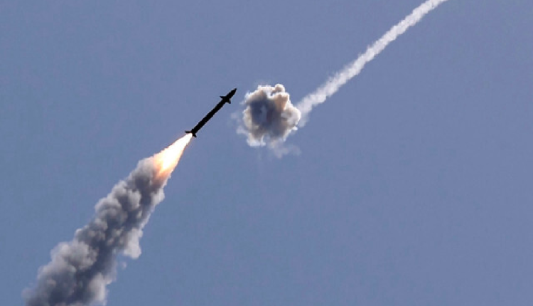 كفر ياسيف: وفاة الشاب ميخائيل سمارة متأثرا بإصابته بشظايا صاروخ اعتراض إسرائيلي