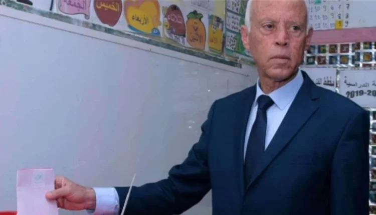 فوز قيس سعيّد بنسبة 89.2% في الانتخابات الرئاسية وفق استطلاع رأي