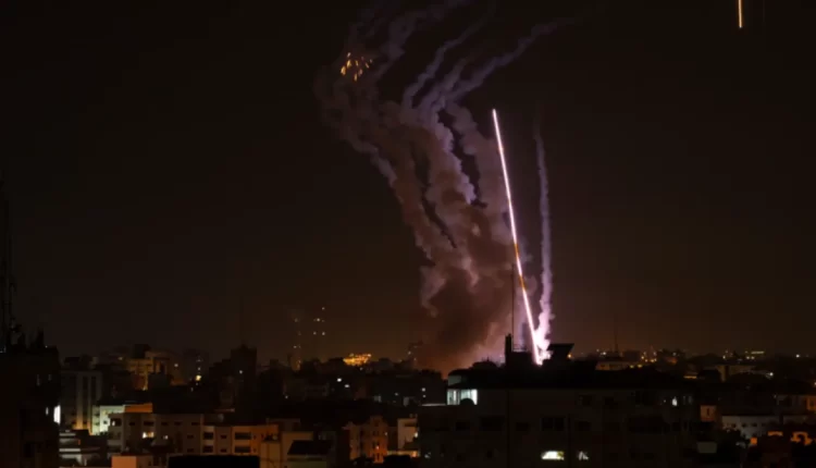 جيروزاليم بوست: الضربة الصاروخية الإيرانية كبدت الاحتلال 450 مليون دولار