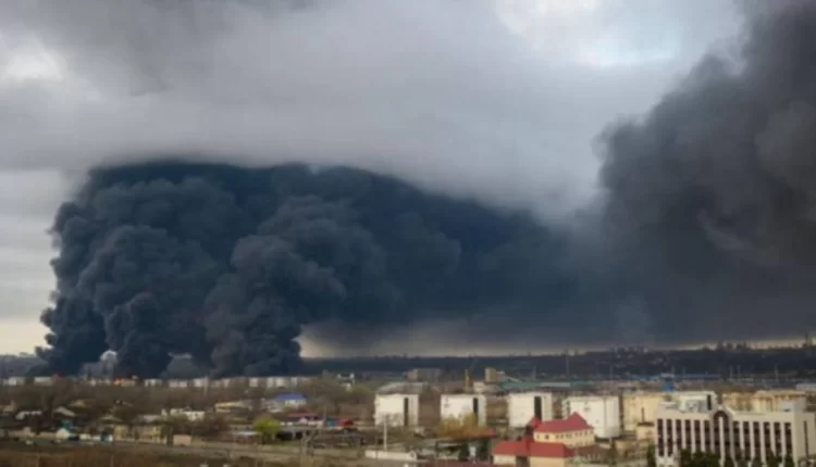 مصرع 5 أشخاص بهجوم روسي على ميناء في أوديسا جنوب أوكرانيا