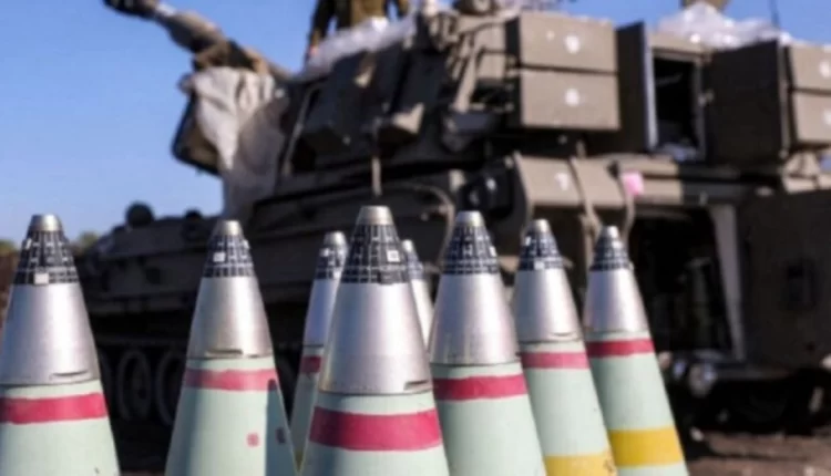 سياسي بريطاني يدعو حكومته لوقف شحن الأسلحة إلى إسرائيل