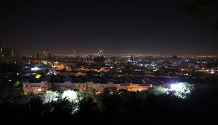 إسرائيل تستهدف منشآت إنتاج صواريخ في إيران