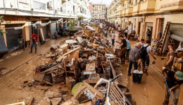 فيضانات إسبانيا تتسبب في وفاة 207 أشخاص
