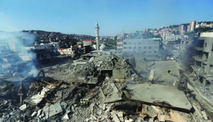 إسرائيل تدمر مبنيين تراثيين في لبنان