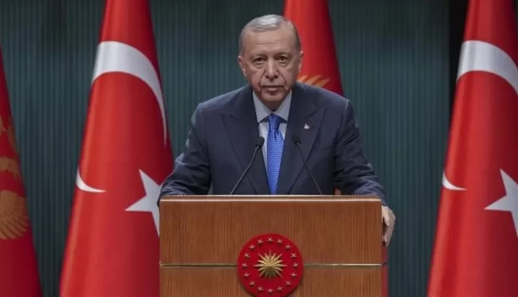 Erdogan évoque les évolutions en Syrie avec le Premier ministre irakien