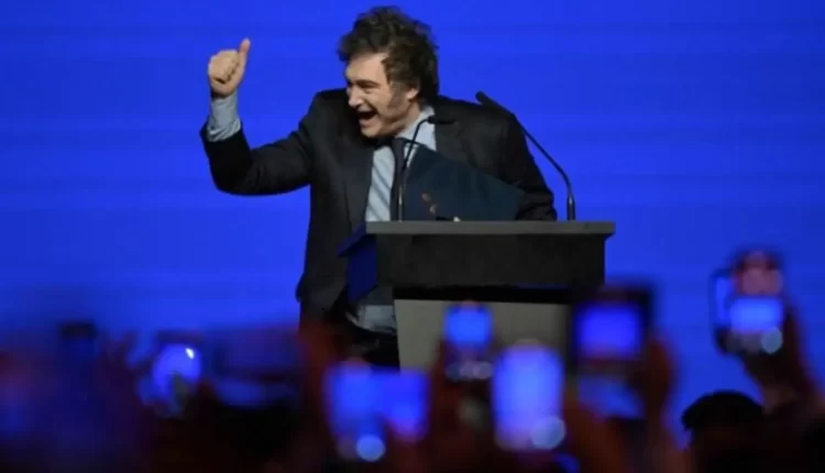 الرئيس الأرجنتيني يطالب بوقوع حرب ثقافية دولية