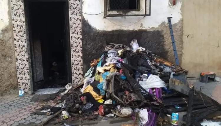 حريق مروع في طنجة: شاب يضرم النار في منزله ويحتجز أسرته