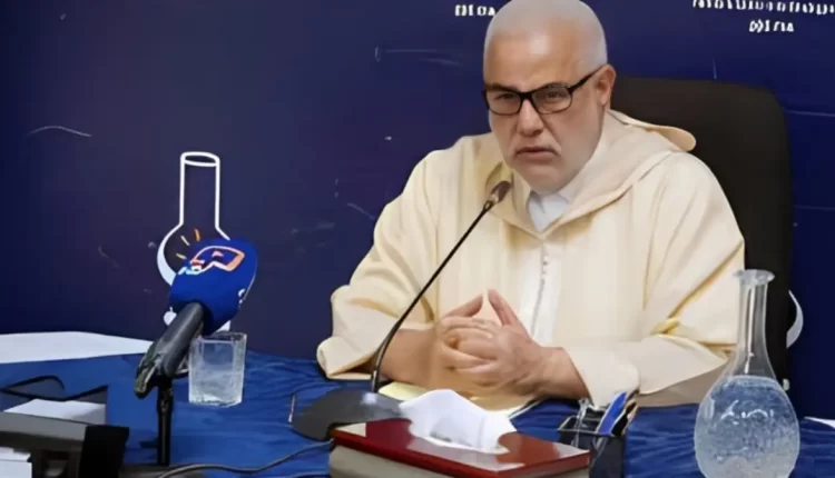 بنكيران يدافع عن إنجازاته ويشدد على أهمية احترام العلماء والمسؤولين
