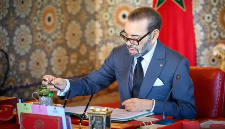 "التجمع الوطني للأحرار" يتمنى الشفاء العاجل للملك محمد السادس