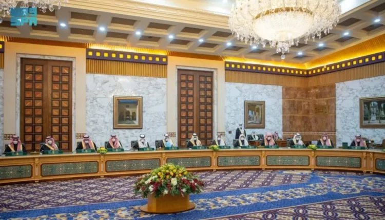 مجلس الوزراء السعودي يقرر تعديل نظام المرور لإدراج مخالفة قيادة المركبة برخصة سير منتهية