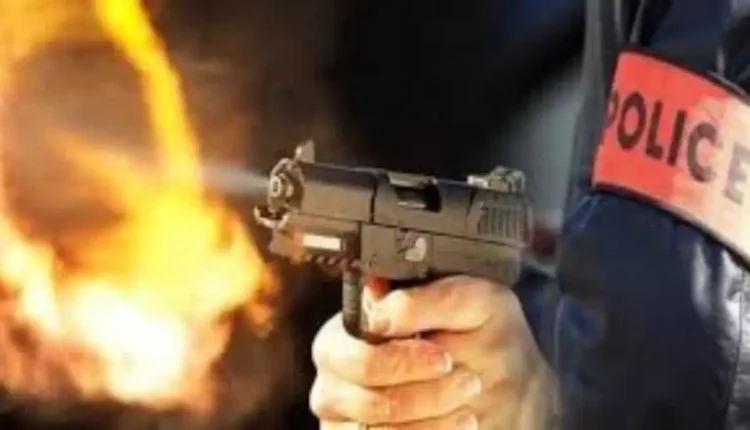 تدخل أمني في العيون