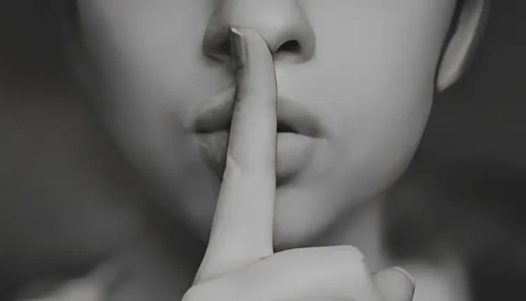 جيل الصمت: لماذا يتجاهل الشباب السياسة وكيف نستعيدهم؟