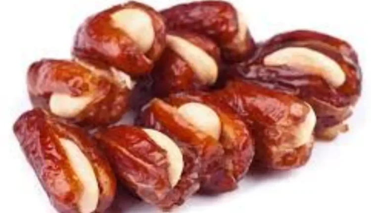 أزمة متزايدة تصيب تجارة التمور الجزائرية مع فشل تصدير “دقلة نور” إلى المغرب