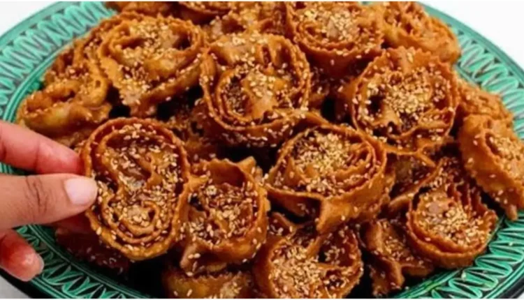 توقيف شاحنة نقل مواد غذائية بسبب حجز شحنة من حلوى الشباكية الفاسدة