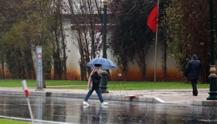 التوقعات تشير إلى استقرار الطقس بعد زوال السبت