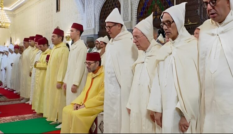 جلالة الملك يترأس حفل إحياء ليلة القدر بالقصر الملكي بالرباط