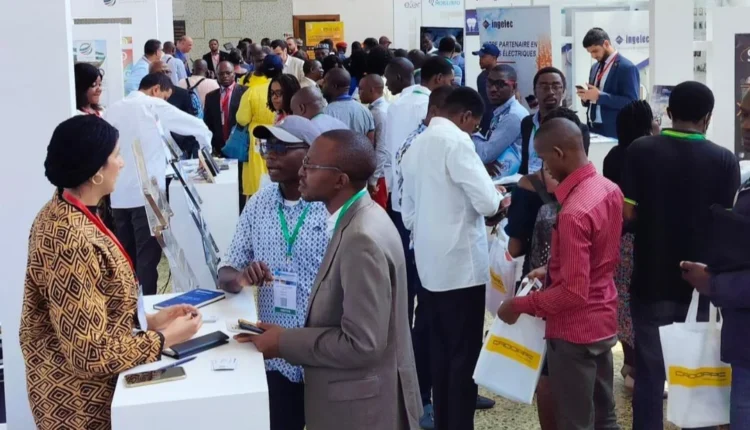 المغرب يوسع نطاق مشاركته في مجال الطاقات المتجددة بمعرض "Elec Expo Afrique 2025"