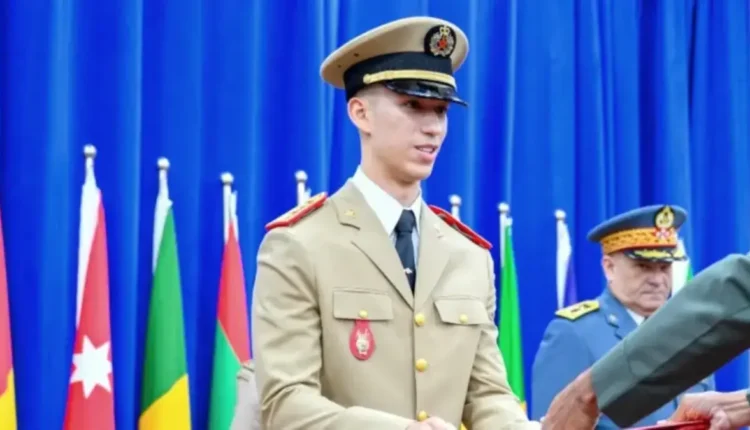 ولي العهد الأمير مولاي الحسن يترأس حفل تخرج الفوج 25 للسلك العالي للدفاع والفوج 59 لسلك الأركان