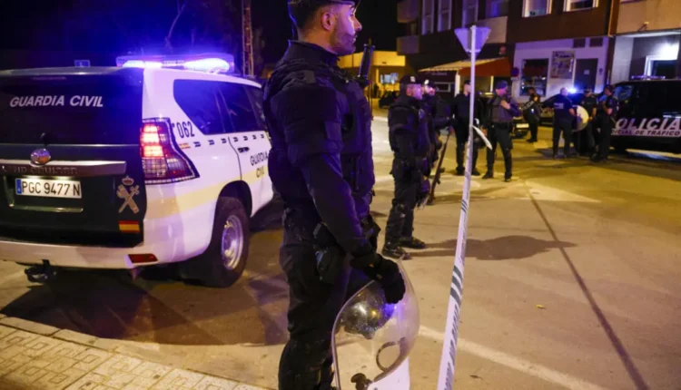 إسبانيا :إعتقال أشخاص لتورطهم في الإعتداءات العنصرية