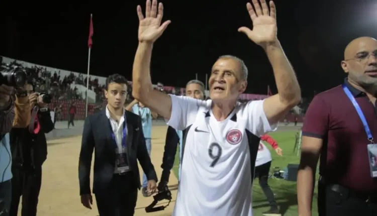 وفاة أسطورة الكرة المغربية أحمد فرس