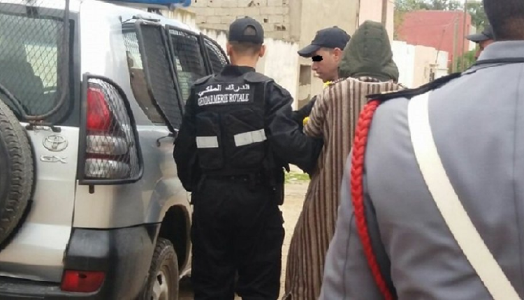 الدرك الملكي بأولاد الطيب يوقف 7 أشخاص ويحجز مخدرات وأسلحة