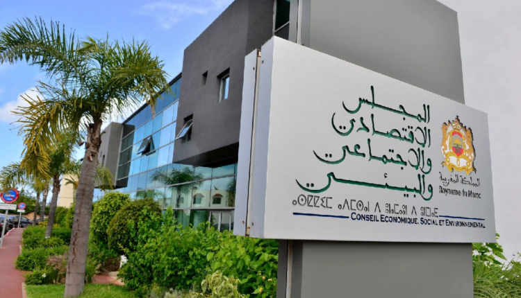 77% من المغاربة يرصدون انتشار رمي النفايات وتخريب التجهيزات العمومية