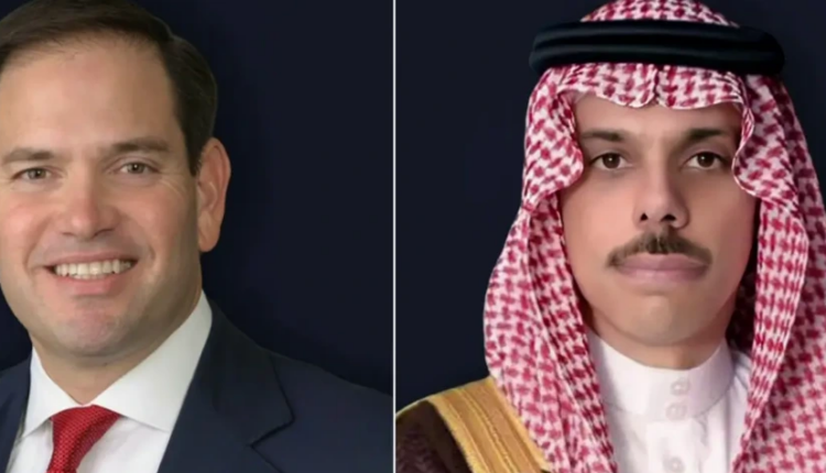 وزير الخارجية السعودي ونظيره الأمريكي يبحثان الأوضاع في المنطقة