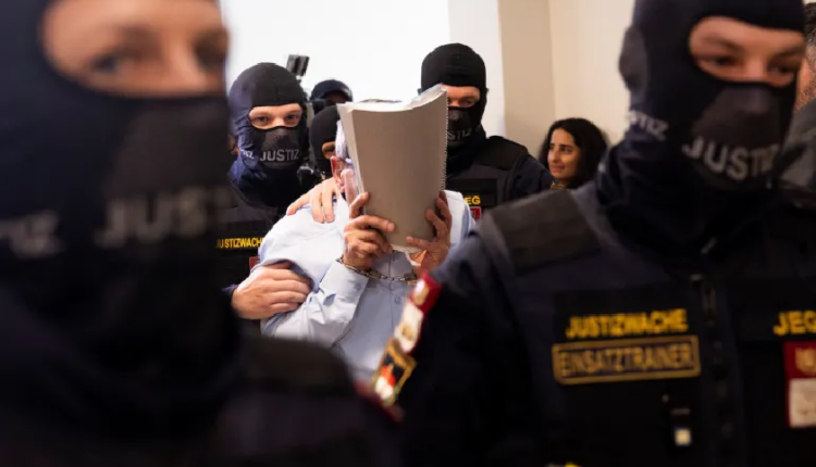 محكمة نمساوية تقضي بسجن ضابطين سوريين سابقين بتُهم تعذيب واعتداء جنسي